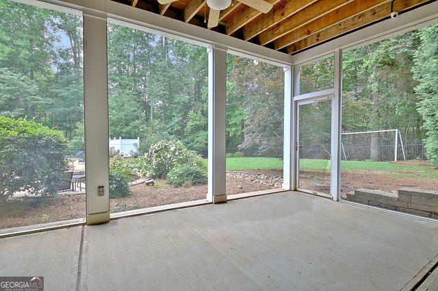 104 Hidden Springs Lane, Peachtree City, GA 30269