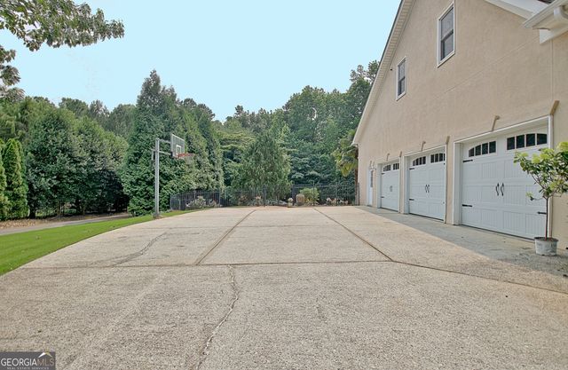 104 Hidden Springs Lane, Peachtree City, GA 30269