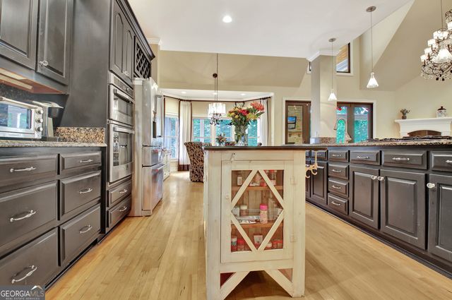 104 Hidden Springs Lane, Peachtree City, GA 30269