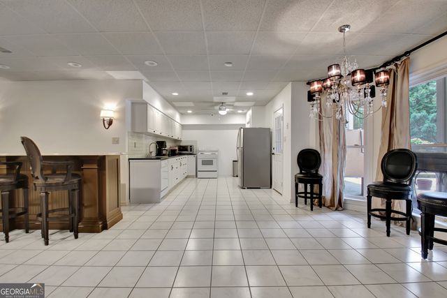 104 Hidden Springs Lane, Peachtree City, GA 30269