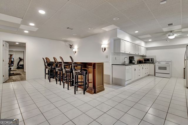 104 Hidden Springs Lane, Peachtree City, GA 30269