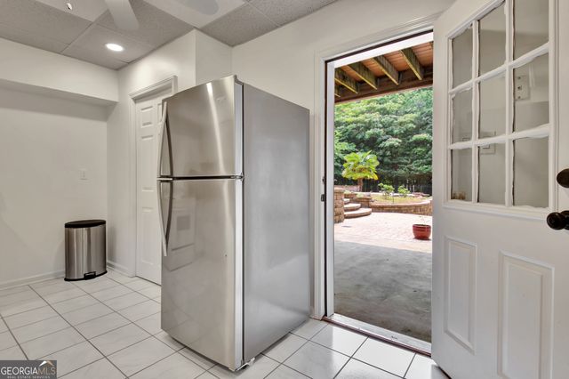 104 Hidden Springs Lane, Peachtree City, GA 30269