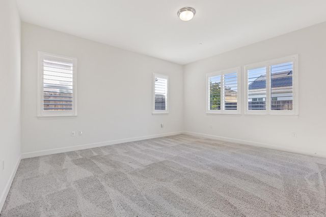 8356 Evans Tree Dr, Roseville, CA 95747