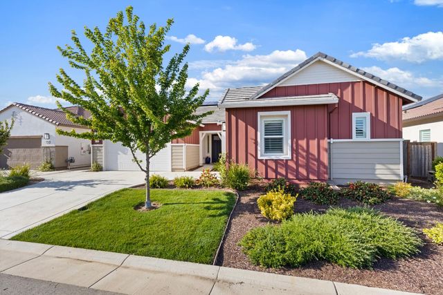 8356 Evans Tree Dr, Roseville, CA 95747