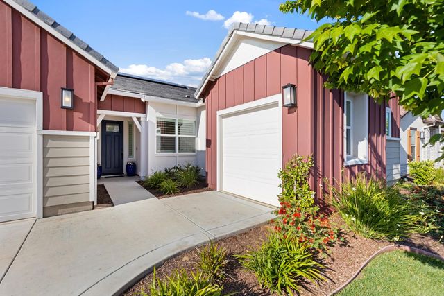 8356 Evans Tree Dr, Roseville, CA 95747