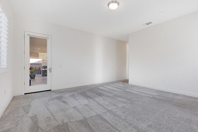 8356 Evans Tree Dr, Roseville, CA 95747