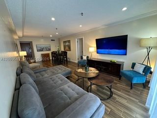 201 180th Dr 306, Sunny Isles Beach, FL 33160