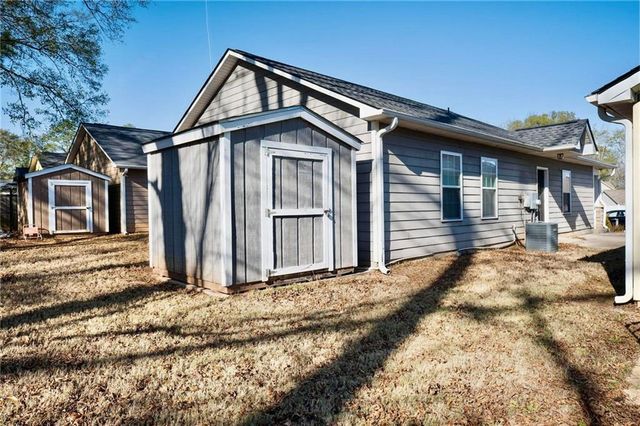 2341 Glebe Court, Hampton, GA 30228