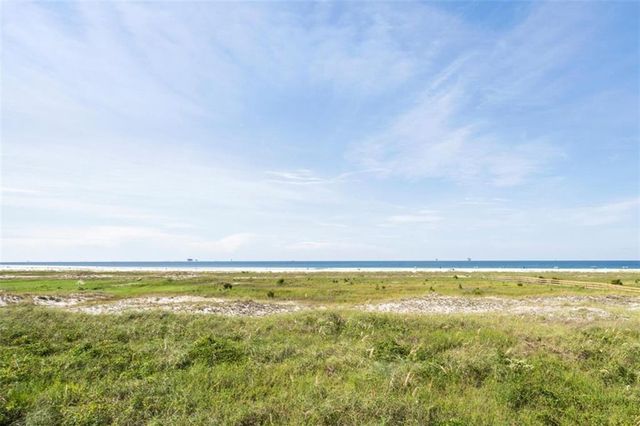 1601 Bienville Boulevard 204, Dauphin Island, AL 36528