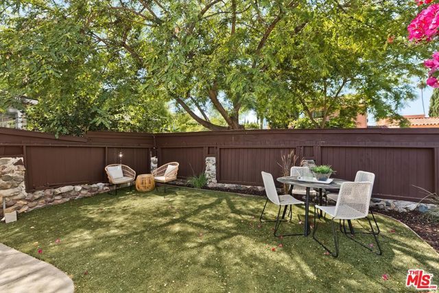 8597 Higuera Street, Culver City, CA 90232
