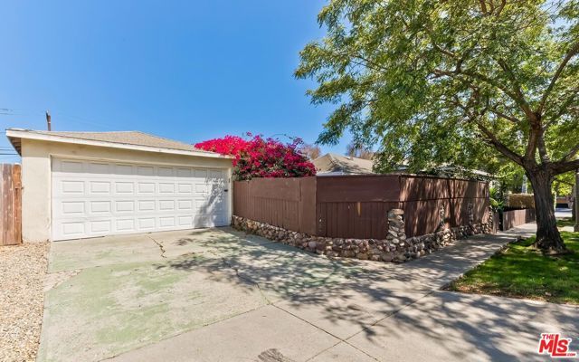8597 Higuera Street, Culver City, CA 90232