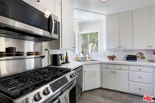 8597 Higuera Street, Culver City, CA 90232