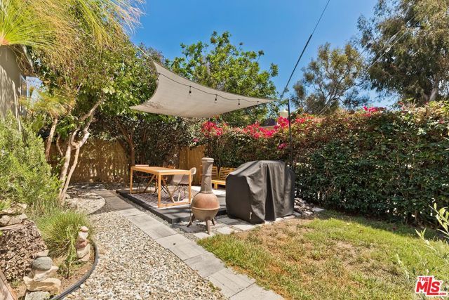 8597 Higuera Street, Culver City, CA 90232