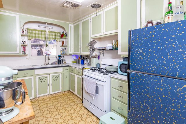 4041 N Sperry Rd, Denair, CA 95316