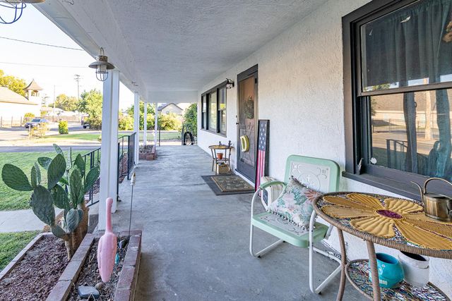 4041 N Sperry Rd, Denair, CA 95316