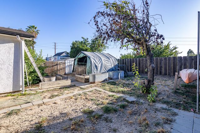 4041 N Sperry Rd, Denair, CA 95316