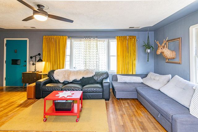 4041 N Sperry Rd, Denair, CA 95316