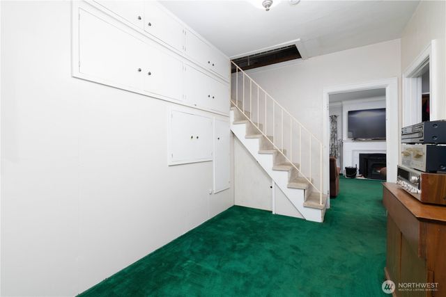 301 Sunset Drive, Hoquiam, WA 98550