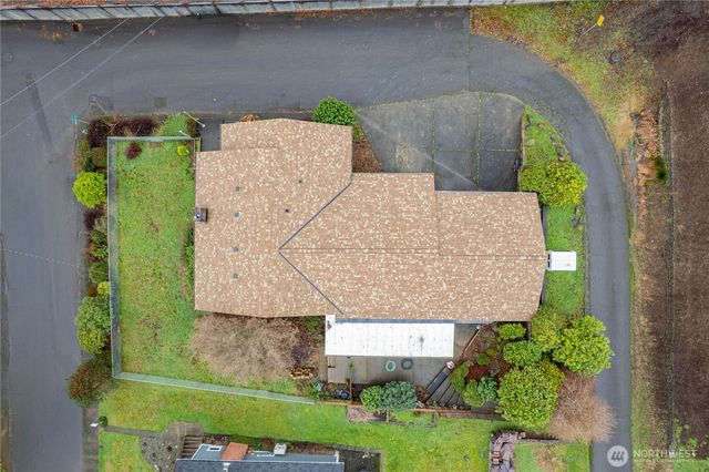 301 Sunset Drive, Hoquiam, WA 98550