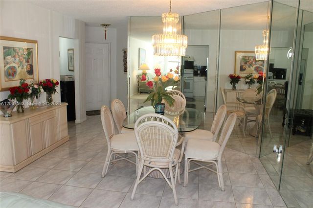 4400 NW 30th Street 326, Coconut Creek, FL 33066
