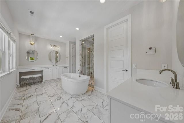 13634 Huntson Park Lane, Huntersville, NC 28078