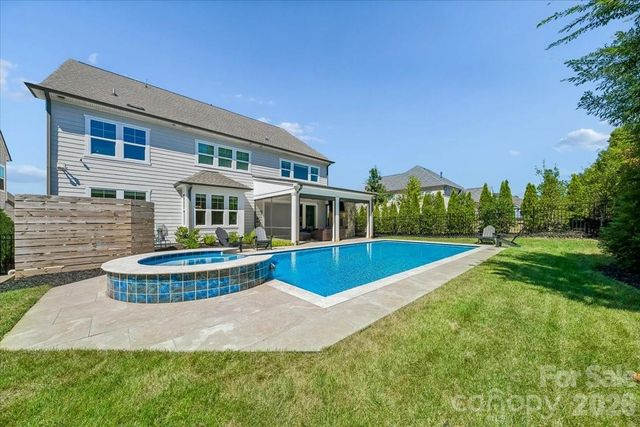 13634 Huntson Park Lane, Huntersville, NC 28078
