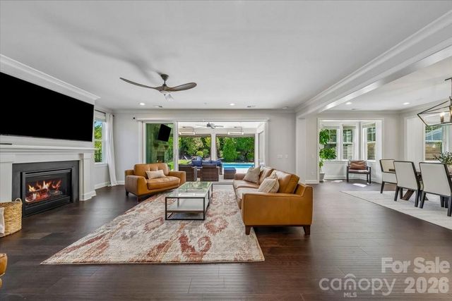 13634 Huntson Park Lane, Huntersville, NC 28078
