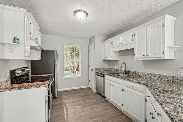 103 Honey Lane, Mcdonough, GA 30252