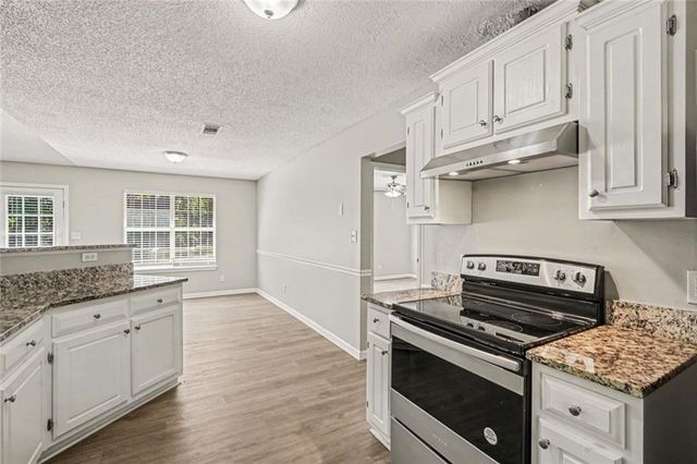 103 Honey Lane, Mcdonough, GA 30252