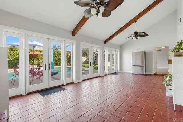 388 Timberline Court, Hanford, CA 93230