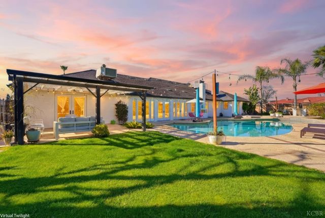 388 Timberline Court, Hanford, CA 93230