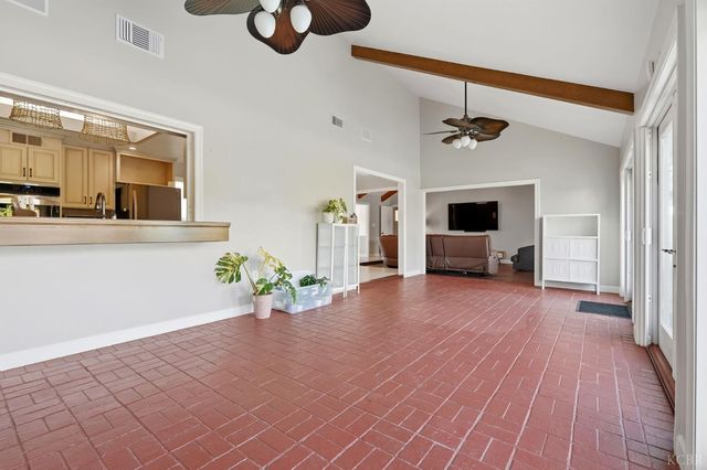 388 Timberline Court, Hanford, CA 93230