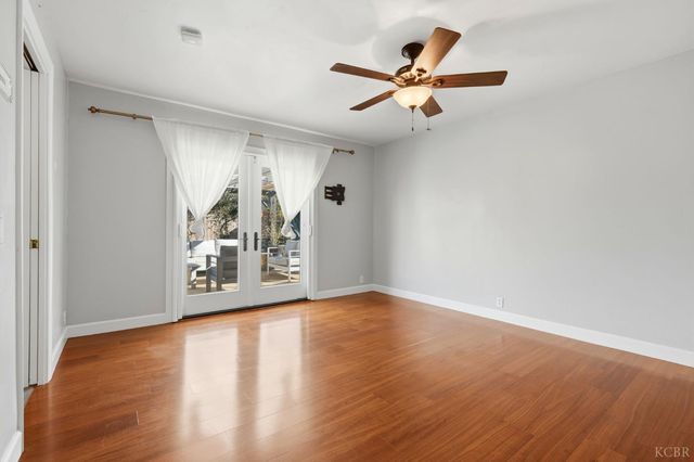 388 Timberline Court, Hanford, CA 93230