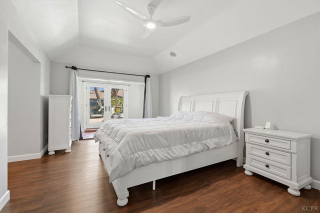 388 Timberline Court, Hanford, CA 93230