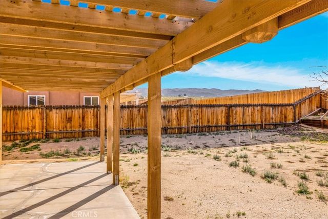 5154 Split Rock Ave, 29 Palms, CA 92277