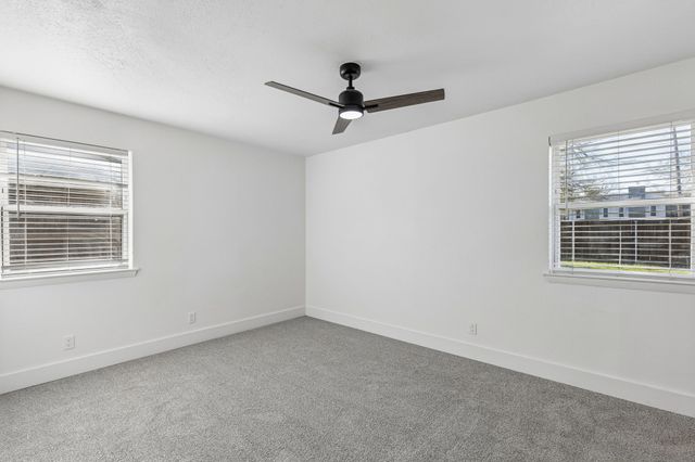 1914 Lawndale Drive, Carrollton, TX 75006