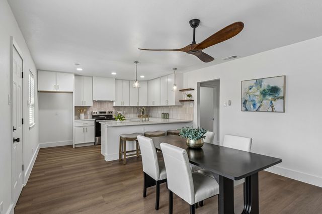 1914 Lawndale Drive, Carrollton, TX 75006