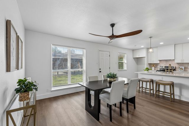 1914 Lawndale Drive, Carrollton, TX 75006