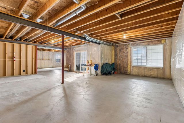 8639 139th Street, Savage, MN 55378