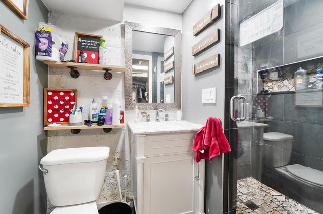 3033 Wicklow Road, Columbus, OH 43204
