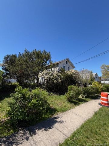 530 Maple Street, West Hempstead, NY 11552