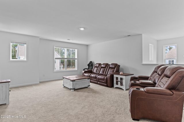 7403 Julius Drive NE, Leland, NC 28451