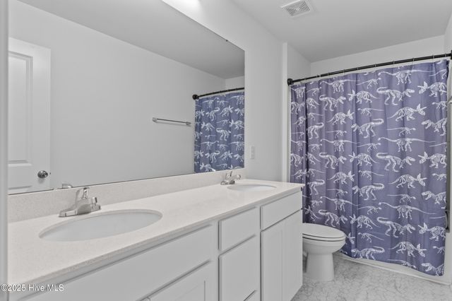 7403 Julius Drive NE, Leland, NC 28451