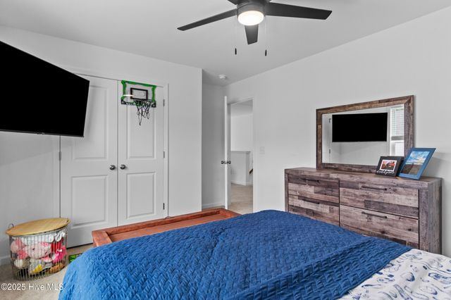 7403 Julius Drive NE, Leland, NC 28451