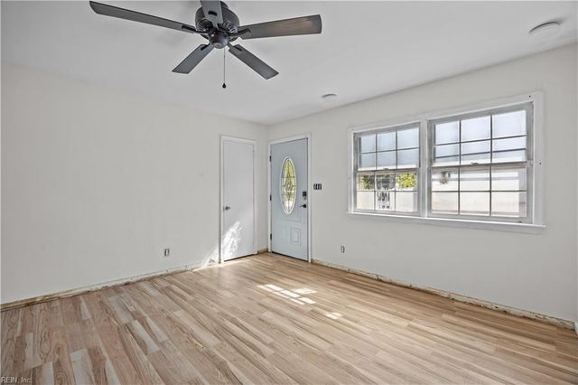764 S Battlefield BLVD, Chesapeake, VA 23322