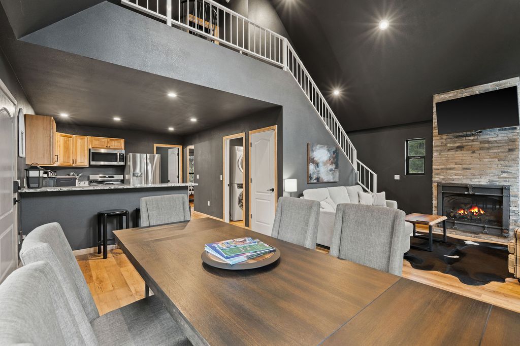 18082 & 18090 Demersville Wagon Road, Lakeside, MT 59922 photo 97