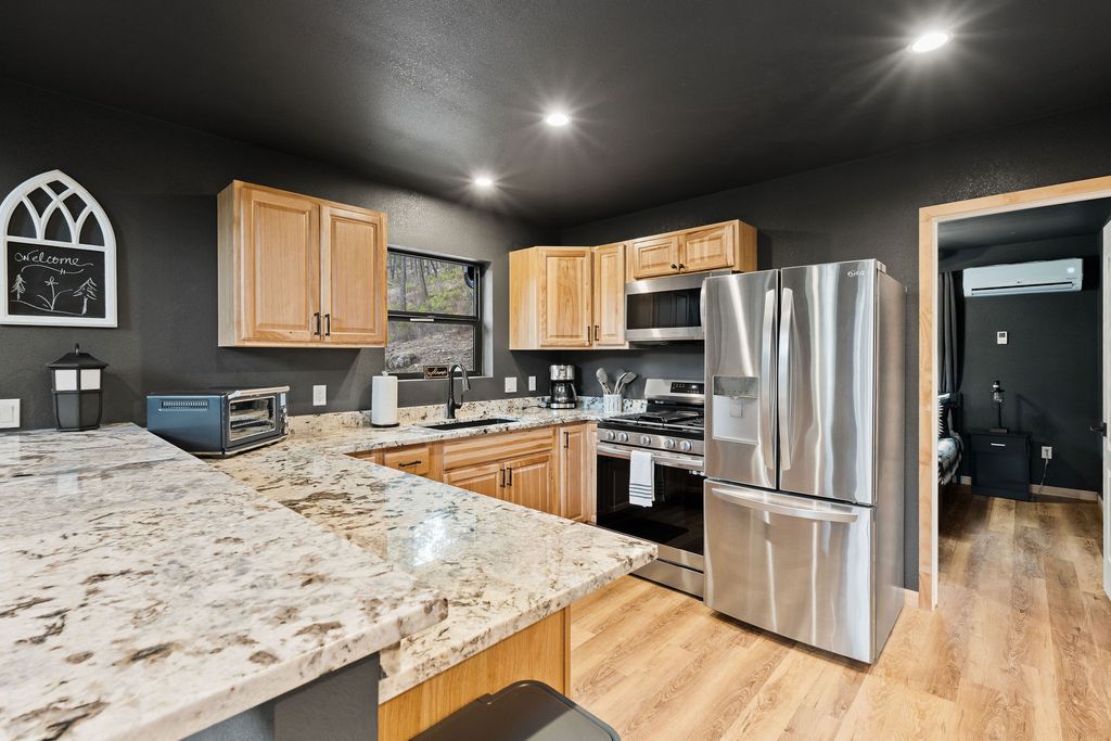 18082 & 18090 Demersville Wagon Road, Lakeside, MT 59922 photo 98