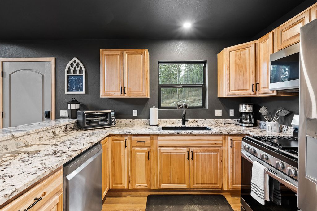 18082 & 18090 Demersville Wagon Road, Lakeside, MT 59922 photo 99