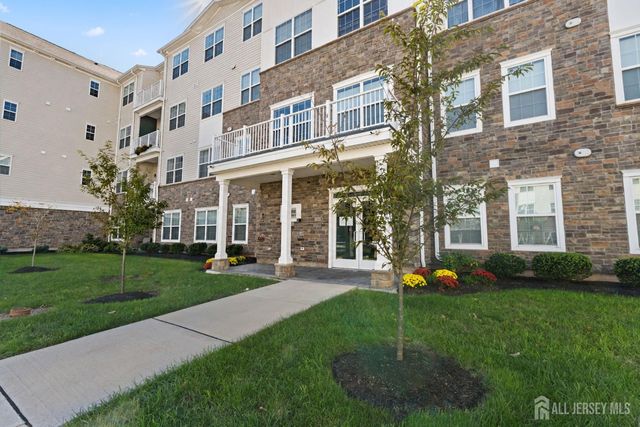 644 Lorhan Drive, Piscataway, NJ 08854