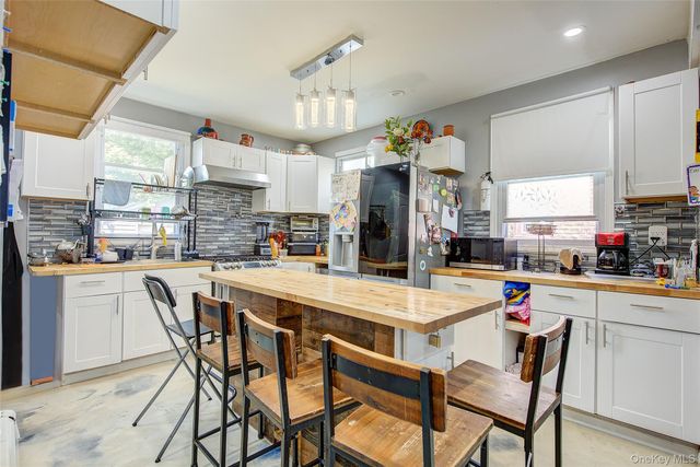 21607 110th Avenue, Queens Village, NY 11429